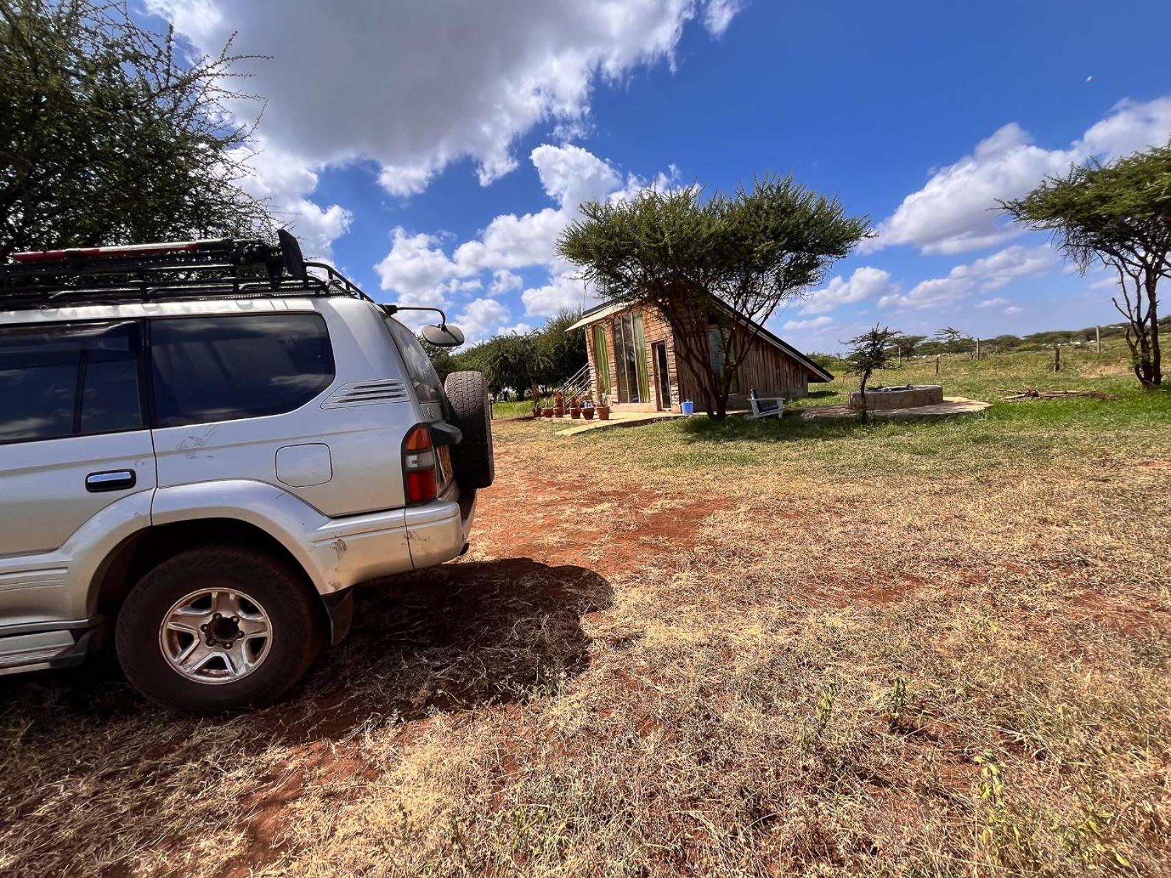 Kilimanjaro View Cabin-Amboseli Oloitokitok Номер фото